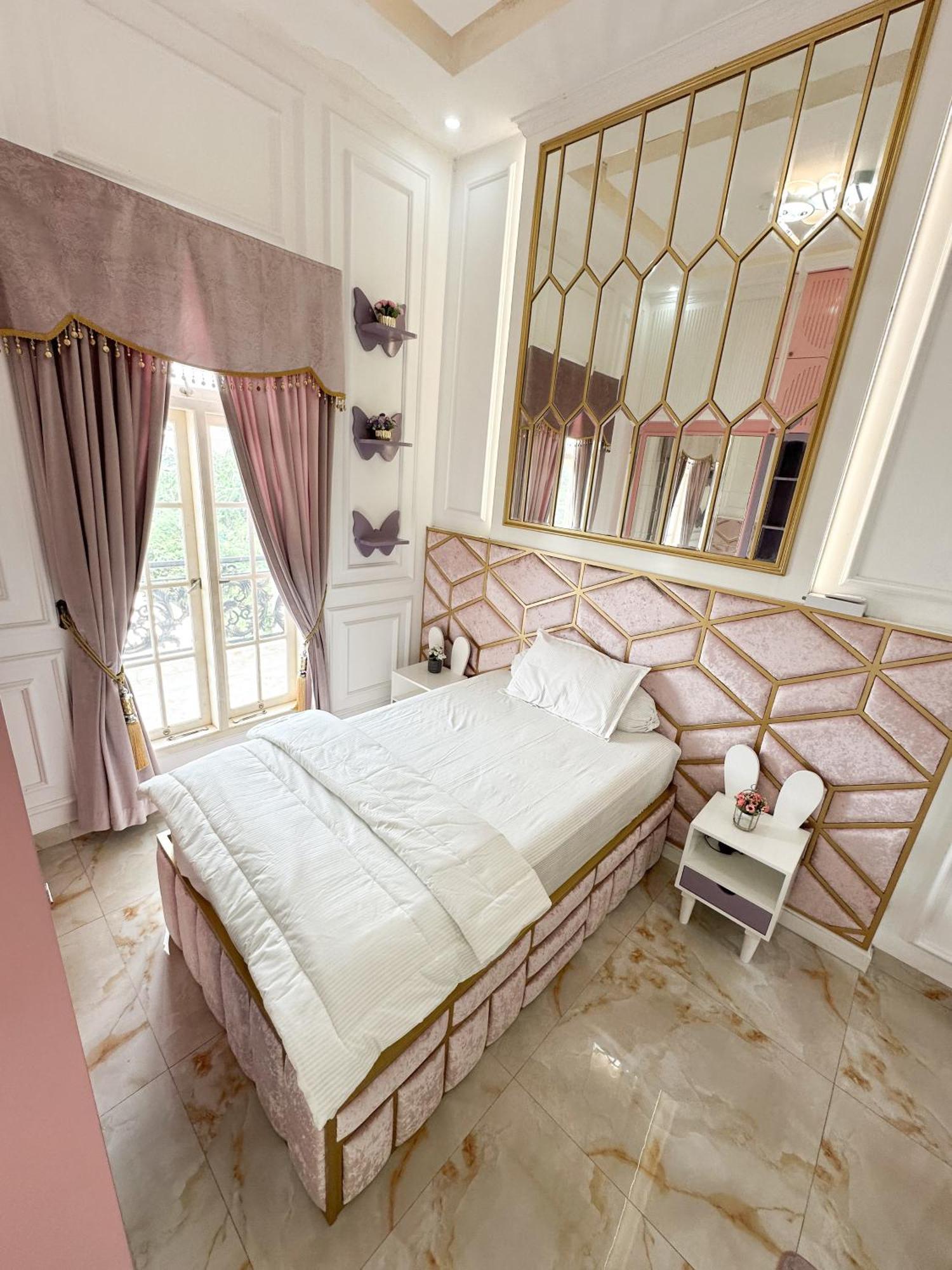 Villa Rumah Putih Jogja Jogjakarta Buitenkant foto